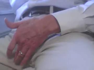 freeballerbrian on Chaturbate 