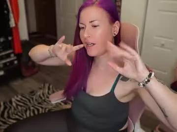 gennyrock on Chaturbate 