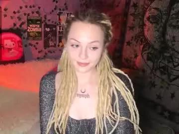 ginnyhotbeat on Chaturbate