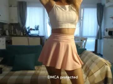 girlfrend10 on Chaturbate