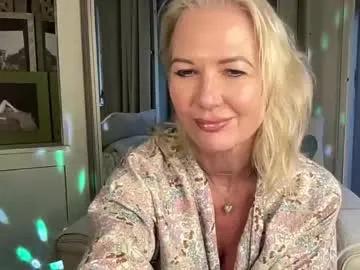 gl1tter_barbie — FET FIESTA+PVT OPEN!!! Goal Is FREESTYLE with 500 remaining to goal! #mature #squirt #feet #bigboobs #milf