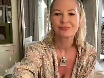 gl1tter_barbie — SINDAY+PVT OPEN!!! Goal Is FREESTYLE with 500 remaining to goal! #mature #squirt #feet #bigboobs #milf