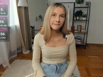 glossybabe_ — wish me good luck ?! lovense work ... call me Cheery :) #18 #bigboobs #new #blonde #teen [10 tokens remaining]