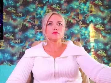 goddess_isabella11 on Chaturbate 