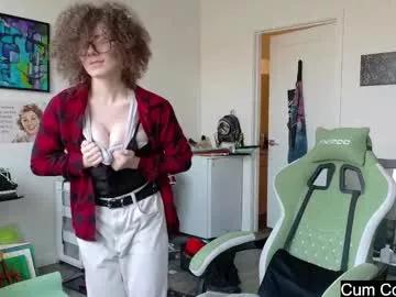 gomoreup on Chaturbate 