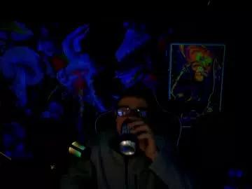 greenlungs8195 on Chaturbate 