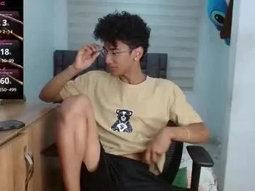 harrytwink18 on Chaturbate 