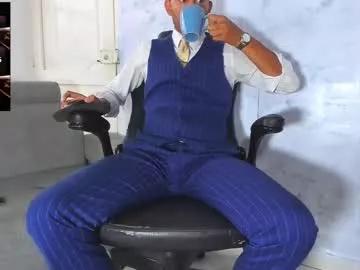 hiddenoffice on Chaturbate 