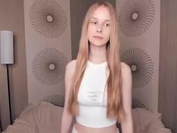 holleymoon on Chaturbate 