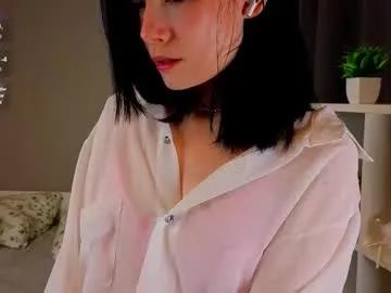 honeey_beee on Chaturbate