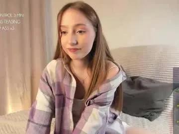 hottpeachh on Chaturbate 