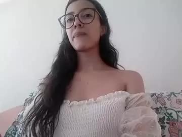 innocentlatiina on Chaturbate 