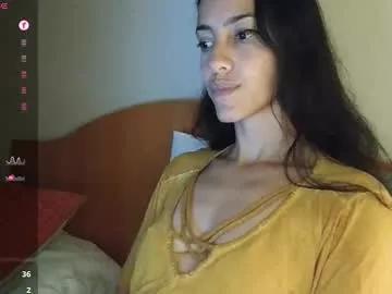 innocentlatiina on Chaturbate 