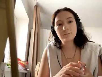 isadorakalehuawehe on Chaturbate
