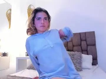 isisdesire on Chaturbate