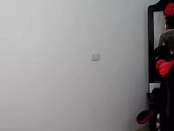 issa__love on Chaturbate 