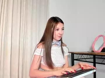 issagodiva on Chaturbate 