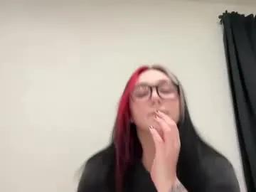 iveyjade33 — Bend over w no panties & spank [400 tokens remaining]