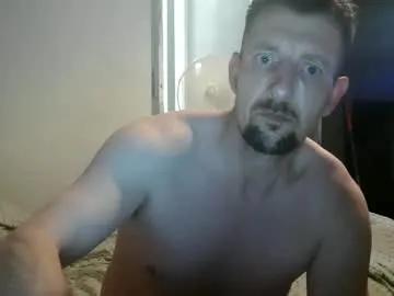 j281133 on Chaturbate