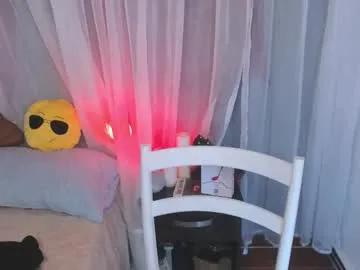 karlotazuggar on Chaturbate