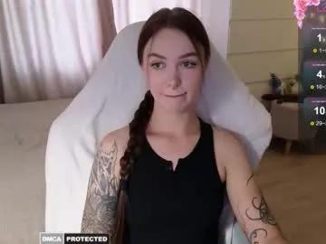 kateleoo on Chaturbate