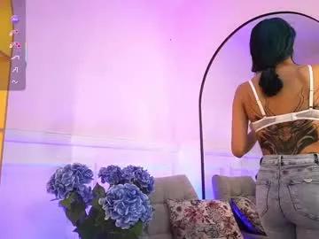 kayraowen — When I turn red... I feel my temperature rise and my whole body burns with desire  // GOAL: Camel Toe #18 #latina  #fuckmachine #anal  #skinny