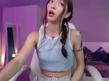 keke_pallmer — hi  GOAL: full naked dance  #skinny #glasses #smalltits #flexible #german [313 tokens remaining]