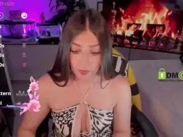 khionebesset on Chaturbate