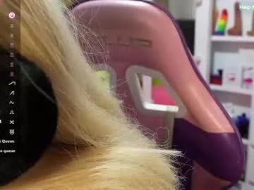 kikilepetite on Chaturbate 