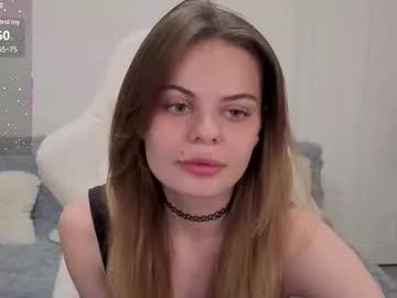 kitty_rock_paw on Chaturbate 