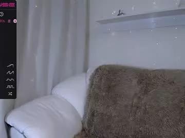 koketka19 on Chaturbate 