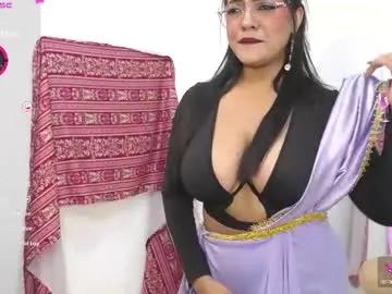 lakshmirani617378 —  I come back to make your naughty dreams true, enjoy your favorite girl! #indian #oil #bigass #curvy #ahegao [0 tokens remaining]