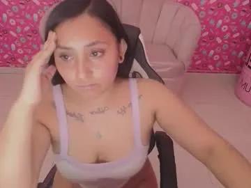 lanaluz_a on Chaturbate