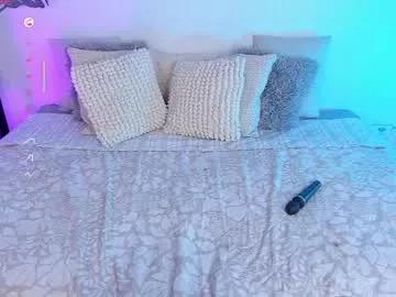 laraagomezz on Chaturbate 