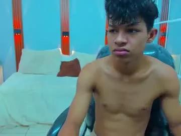 leslieanddrako on Chaturbate 