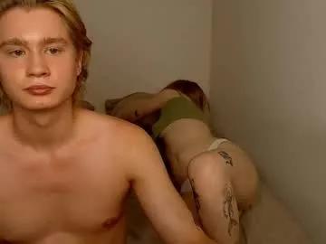 lessyxjhony on Chaturbate 