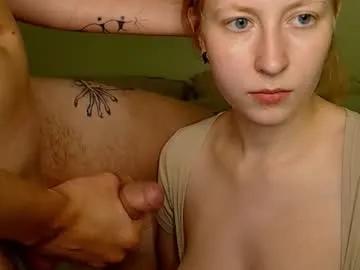 lessyxjhony on Chaturbate