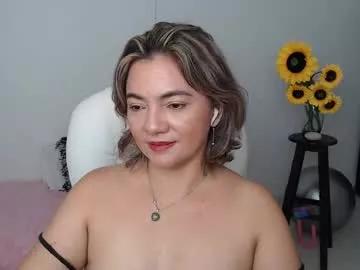 lilly_milf on Chaturbate 