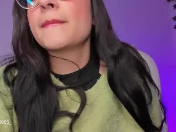 lis_roses on Chaturbate