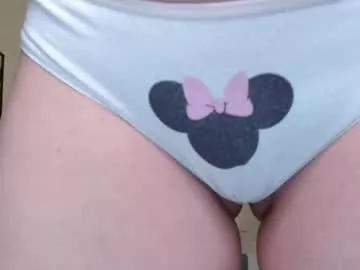 little_pearl_ on Chaturbate 