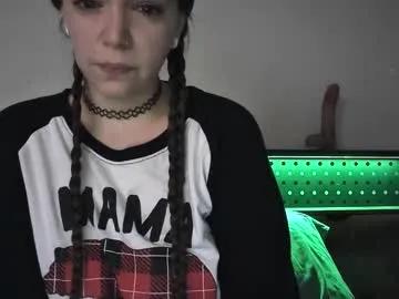littlejessielov on Chaturbate