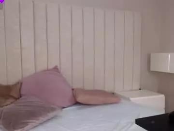 littleoliviia_ on Chaturbate 