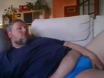 littlesubbear on Chaturbate 