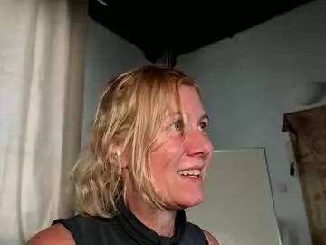 lola_belgium on Chaturbate 