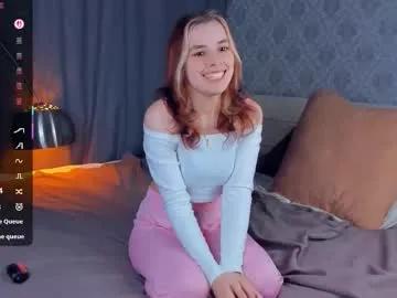 lonagass — GOAL: make me happy<3 [15 tokens remaining] Welcome to my room!   #new #shy #feet #teen #skinny