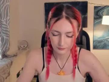 loradimmick — Hi hi! I am Lora ;) #new #18 #teen #skinny #feet -- Current Goal: first vibes for today  at 11 tokens