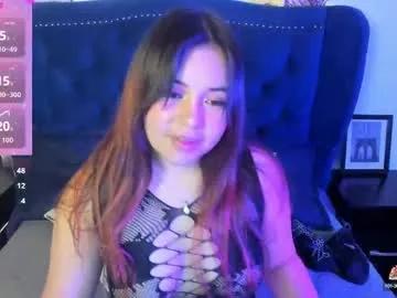 lucypetit on Chaturbate