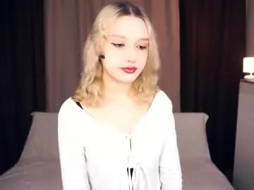 luellazahnen on Chaturbate 
