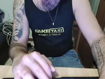 maialinofriuli on Chaturbate 