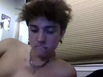 mammothboii2 on Chaturbate 